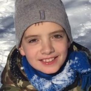 Meet your Posher, Djdaniel